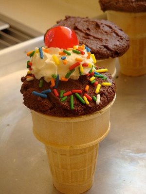 Ice cream cone cupcake