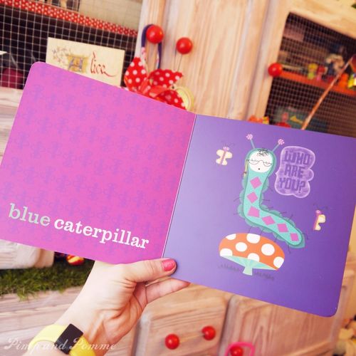 Alice-In-Wonderland-Babylit-Book-Alison-Oliver-5