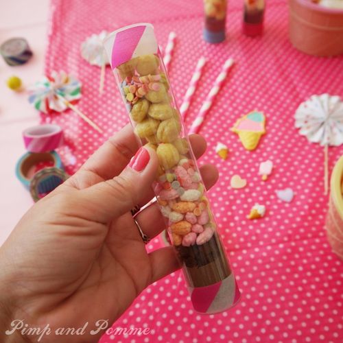 Super-Happy-Youpi-Time-Candy-Tube-Holly-Party-DIY-12